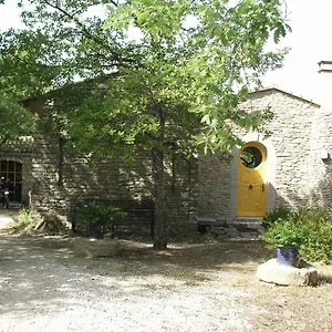 La Maison Jaune , La Roque-sur-Pernes France